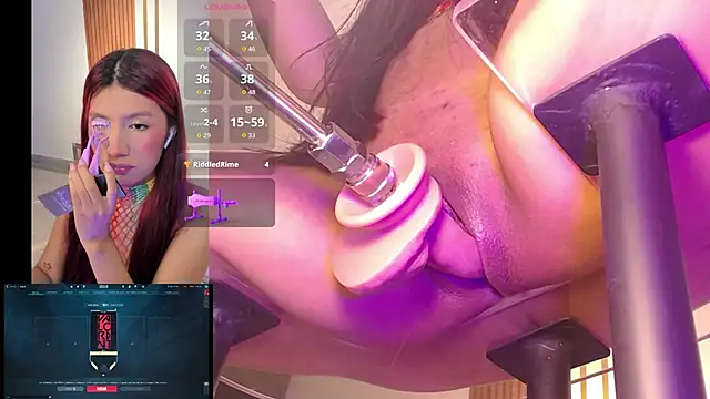 MiaVoss online show from October 30, 10:55 pm