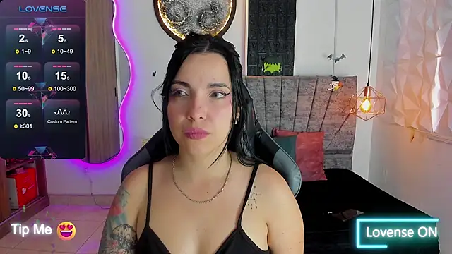 Snapshot of tatiana_sc chatting on October 21, 1:26 pm tatiana sc online show from October 21, 1:26 pm