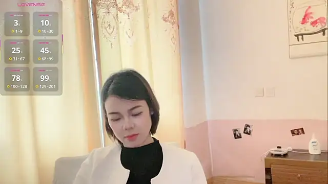 Linda-LL online show from March 27, 4:36 am