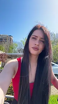 KikiWatson online show from April 16, 7:41 am