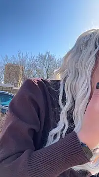 KikiWatson online show from March 12, 8:06 am