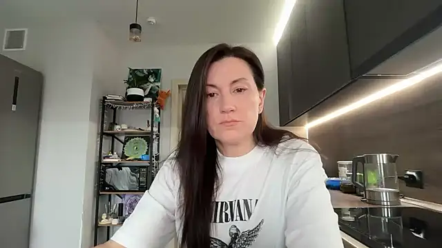 jainesummer online show from April 3, 1:20 pm