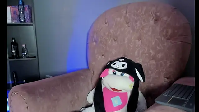 yulianademond66 online show from September 24, 8:41 pm