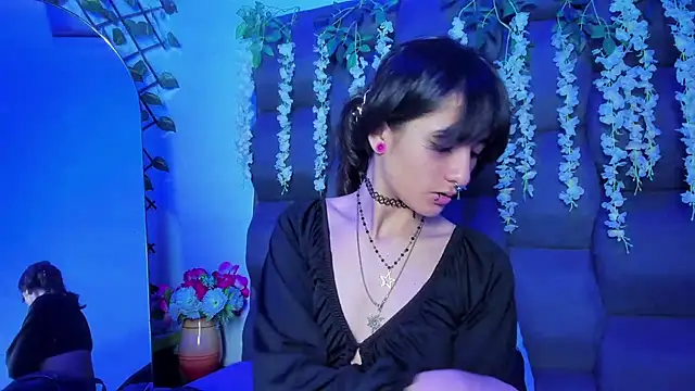 Danny Face online show from April 18, 2:30 pm