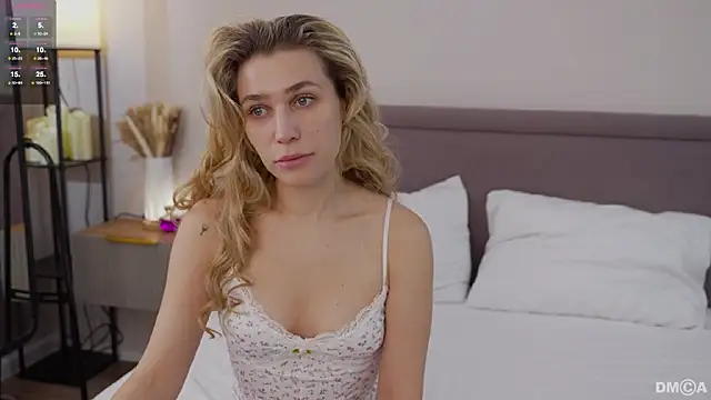 Simona 06  online show from March 6, 6:08 am