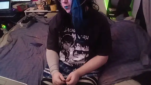 Snapshot of AshThaSissy chatting on October 18, 1:30 am AshThaSissy online show from October 18, 1:30 am