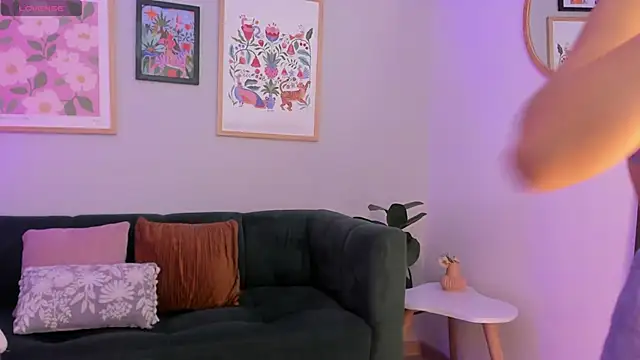  Sophie  miller online show from November 10, 9:32 pm