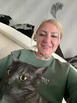 MazeSin online show from January 9, 8:08 am