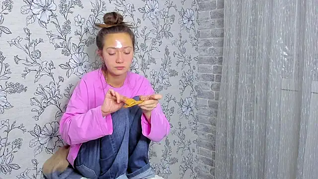 EllaSky xoxo online show from November 13, 2:54 am