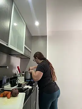 AntonellaAlondra4 online show from June 7, 7:21 pm