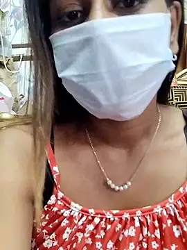 its sophiaa online show from October 21, 9:24 am