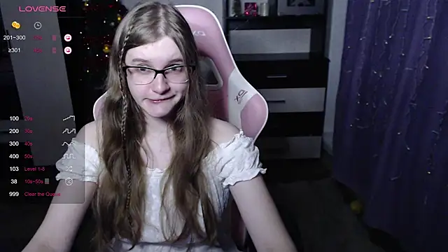 Tomato Tease online show from December 15, 4:50 am