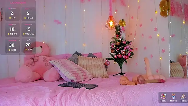 Lori Evanss online show from December 19, 9:12 am