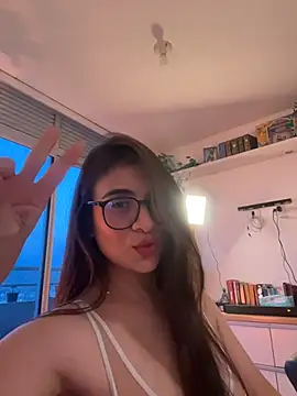 MariaIsabella8 online show from April 1, 11:02 pm