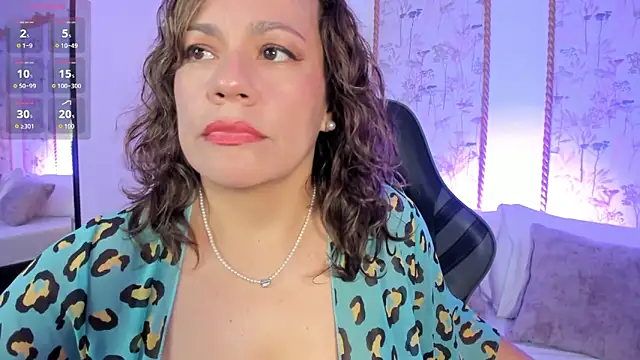 gipsela gomez online show from March 5, 1:07 pm