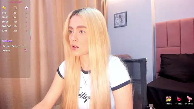 miacarperr1 online show from March 30, 9:03 pm