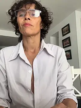 MireyaTorresGu online show from October 25, 5:42 pm