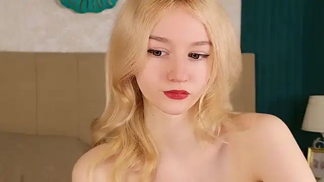 NaomiLoys online show from March 15, 11:34 am