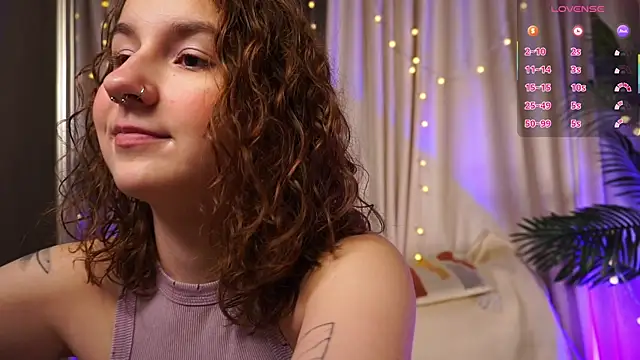 Snapshot of mind_game chatting on October 10, 6:07 am mind game online show from October 10, 6:07 am