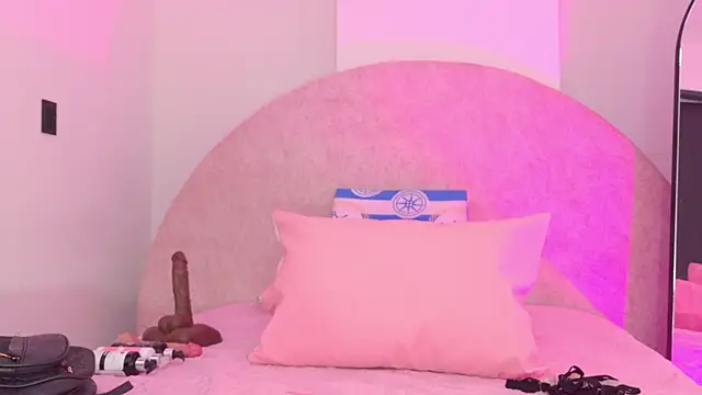 Sofia martiin online show from November 23, 3:42 am