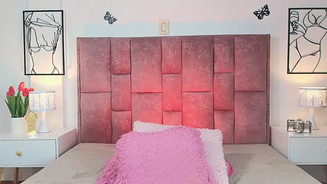 NicolMiller4 online show from April 9, 6:19 am