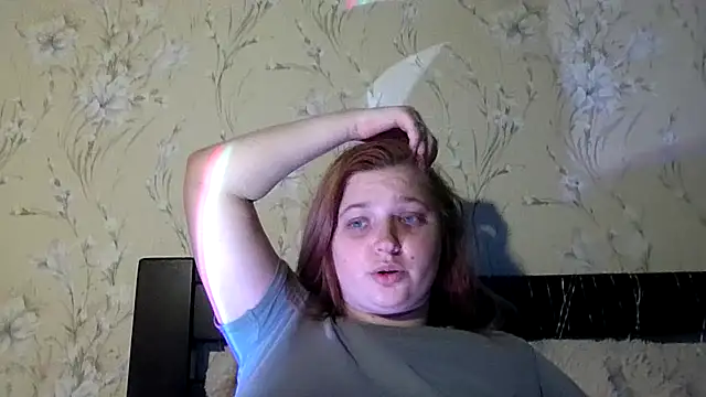 kila lo online show from March 16, 3:49 pm