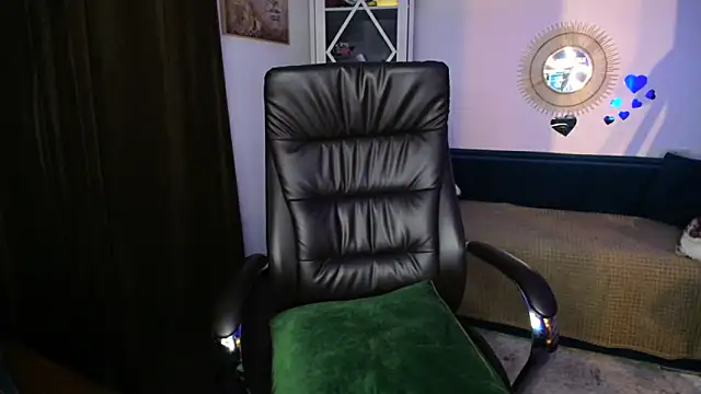 AmashaSiri online show from March 18, 5:07 pm