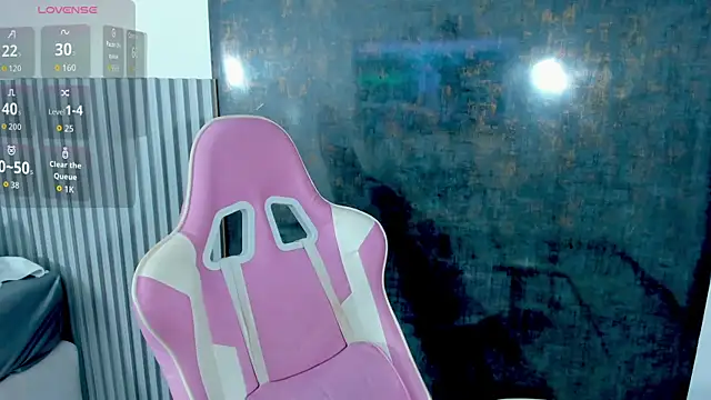 lana boomer online show from January 9, 8:46 pm