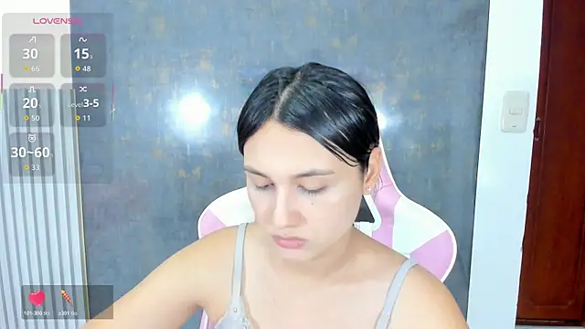 lana boomer online show from December 22, 9:18 pm