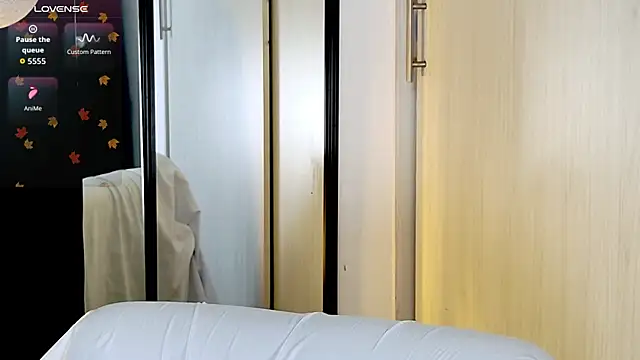 cutehanna1 online show from October 4, 1:00 am