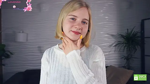 OdelinaFicken online show from October 22, 7:02 am