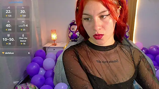 Kate Laurence  online show from November 11, 12:13 pm