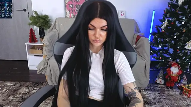 Tiffany lab online show from December 18, 1:49 pm