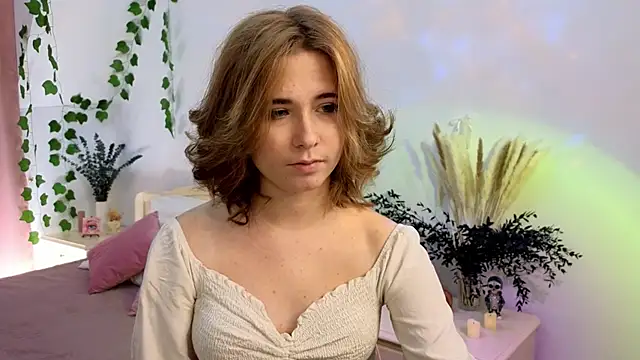 Inessa Holiday online show from November 19, 1:33 pm