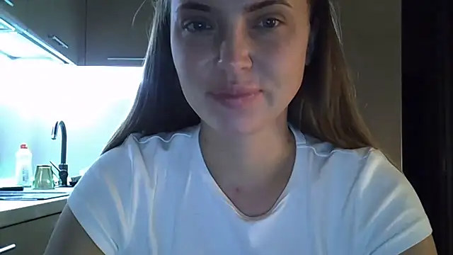 Snapshot of Lucky_Anna chatting on October 27, 10:48 pm Lucky Anna online show from October 27, 10:48 pm