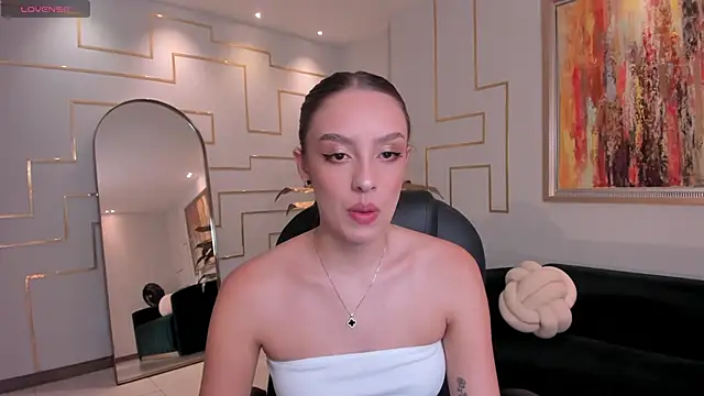 KaiaFerreira online show from November 24, 2:30 pm