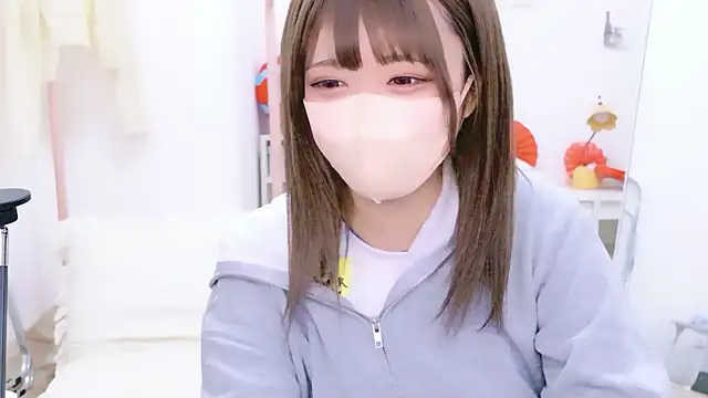 aki zzz online show from June 15, 4:29 pm
