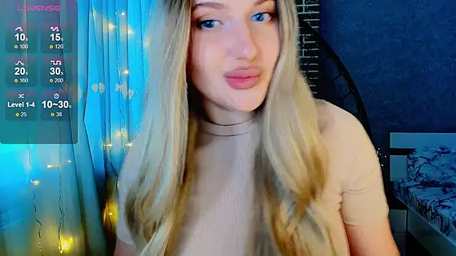 Evacadooo online show from October 10, 4:50 am