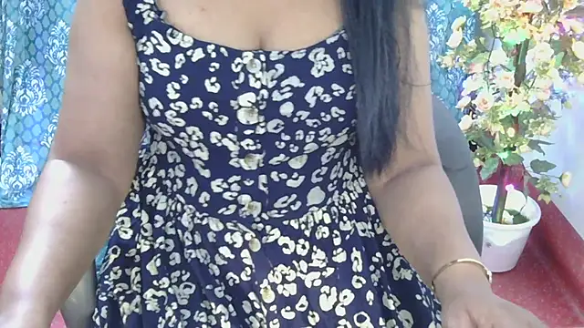 indian anu mallu online show from February 8, 5:49 pm