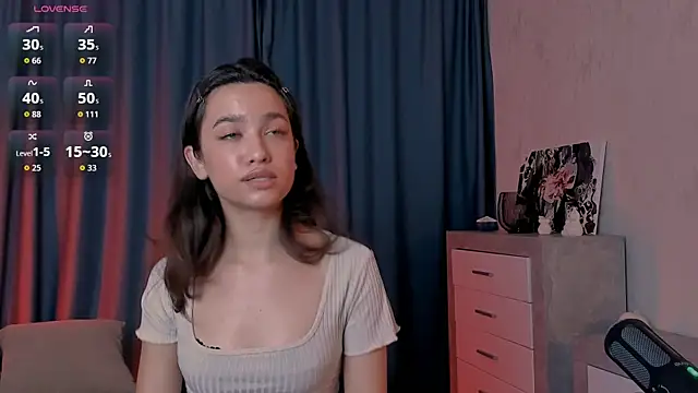 EmeliaReaper online show from October 10, 8:14 pm