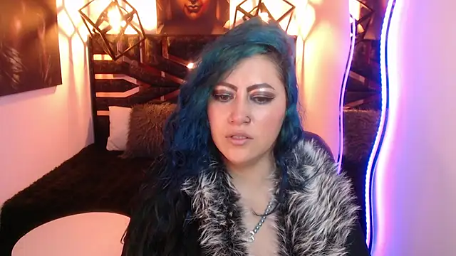 scarleth blue online show from April 6, 2:55 am