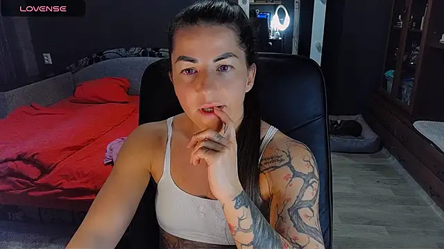 Snapshot of Aria_Dl chatting on September 23, 11:41 am Aria Dl online show from September 23, 11:41 am