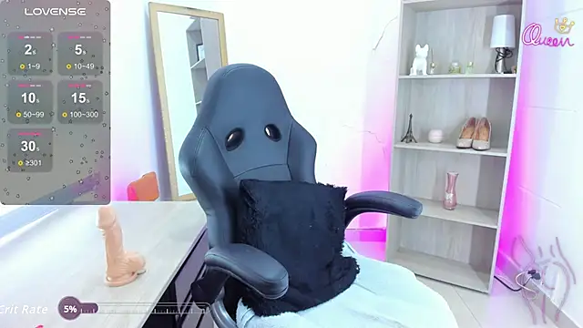 Evangeline johns online show from March 18, 10:15 pm