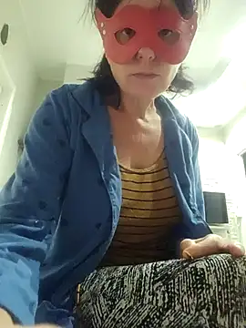 Vagabondainnamorata online show from November 19, 4:34 am