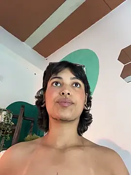 LollaByer online show from February 23, 9:14 pm