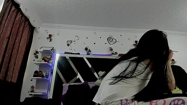 thedream girls online show from October 30, 12:50 pm