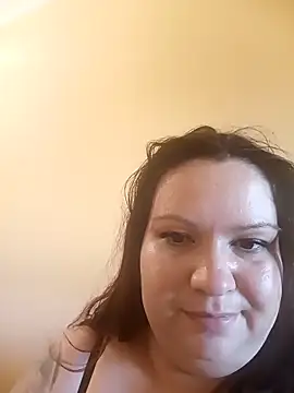 Szilvi93 online show from February 24, 7:18 am