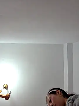 NeredaXxx online show from January 7, 9:40 pm