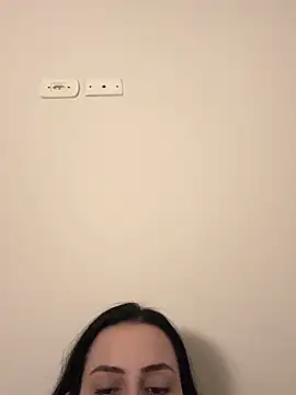 Morguisssz online show from March 6, 6:30 am