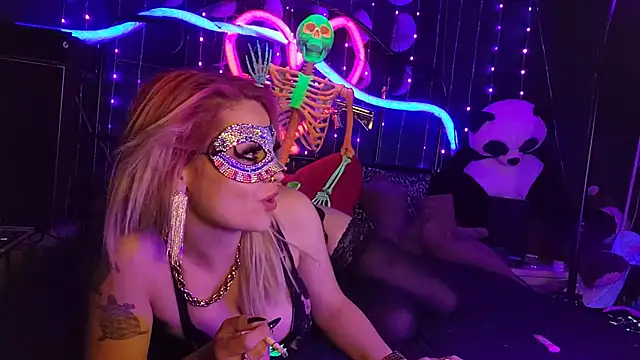 anonymouszN online show from September 14, 8:07 pm